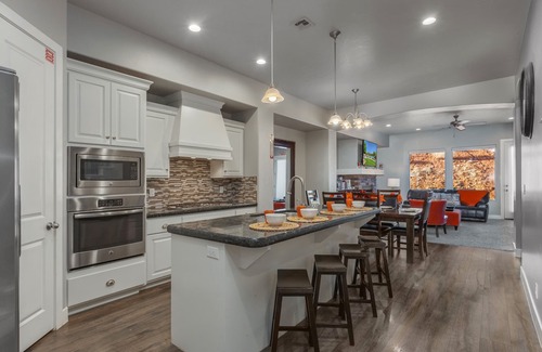 Washington Casa | Coral Ridge Resort 2081 | Private Hot Tub, Resort Pool and Golf Views