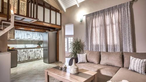 Neromilos Villa | Coral Villa