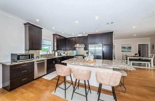 Redington Beach Casa | Coral Villa-Private Pool-4Beds/2BA-Redington Beach