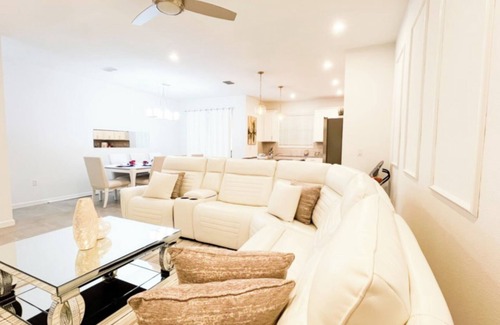 Loughman Casa | Coral Way Private Pool