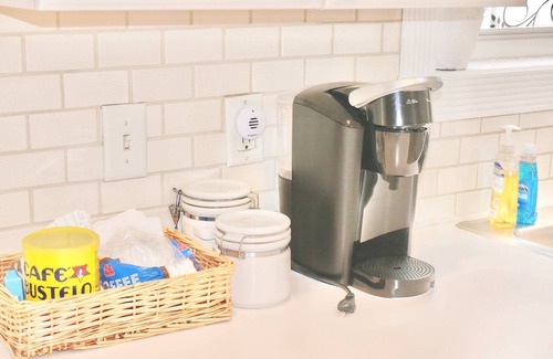 Charlotte Condominio | Fall Deal: 10% Off 3+ Night Stays Until Oct 31!