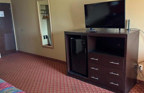Oklahoma City Hotel | Coratel Inn & Suites by Jasper Santa Fe OKC