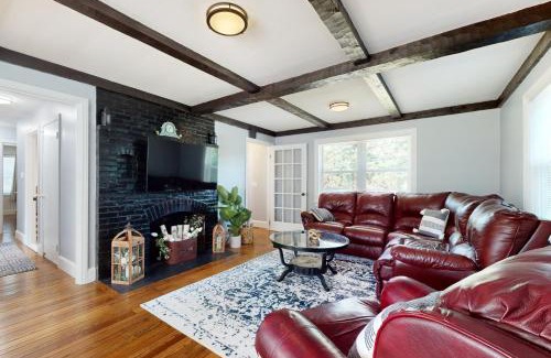 Foxboro Casa | Corbally House