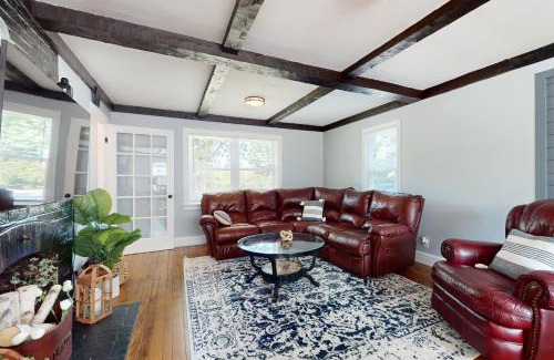Foxboro Casa | Corbally House