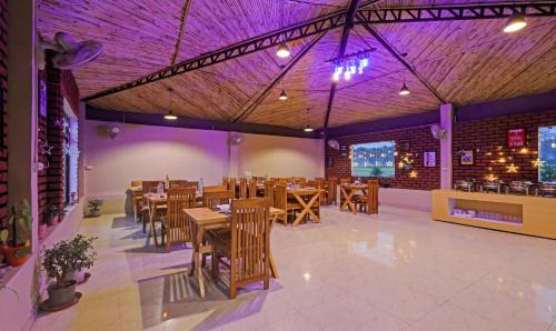 Bail Parao Complejo | Corbett The Serene By Sukhmani Resorts