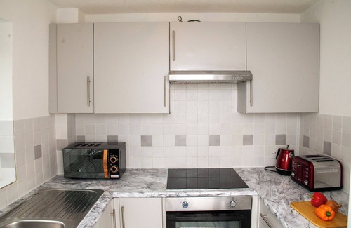 Corby Casa | Corby-2 Bedroom-1Bathroom-Parking - Upto 5 guests