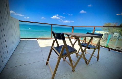 Stella Apartamento | Corcega Beachfront Suite with Balcony in Rincon
