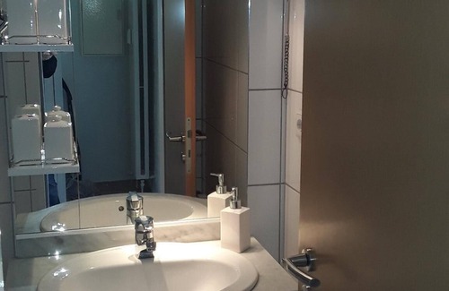 Sudrandweg Apartamento | Cordes, Apartamento 1, con sauna y piscina al aire libre, justo en el lago
