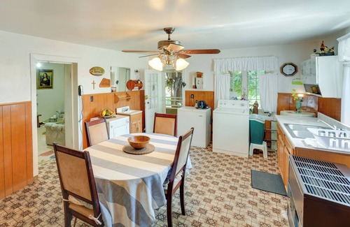 Cordova Cabaña | Cordova Vacation Rental w/ Porch: Hike & Explore!