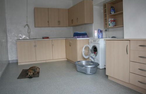 Lanark Casa | Corehouse Farm Cottages - Dairy, Granary & Sawmill
