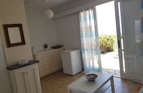 Parelia Apartamento | Corfu Glyfada Apartment 24