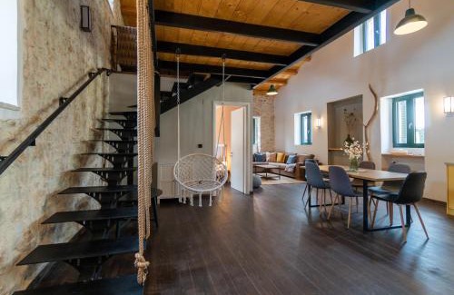 Old Town Apartamento | Corfu Pigeon Nest