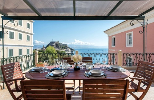 Old Town Villa | Corfu Town Townhouse | 3 Bedroom | Arieni House | Stunning Sea Views | Walking Distance to Centre