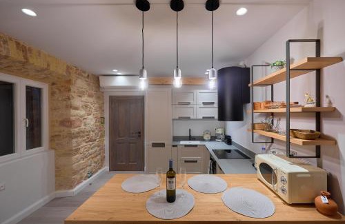 Old Town Apartamento | Corfu Venetian Luxury Apartment