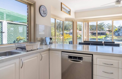 Sussex Inlet Casa | Cormorant Waterfront Home