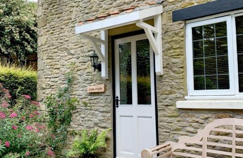 Potter Brompton Casa | Corn Stook - 16867