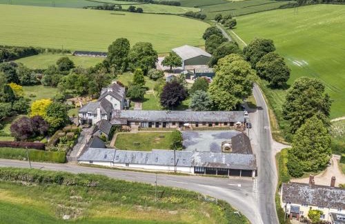 Blandford Forum Casa | Corner Barn