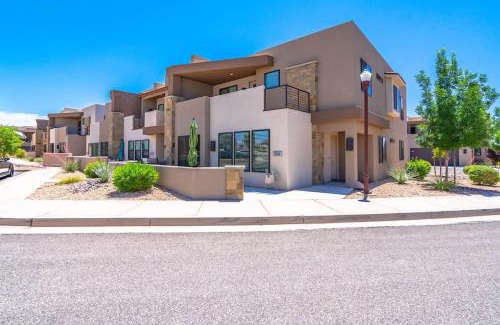 Washington Casa | Corner Casita Spacious 6 bedroom private bathrooms