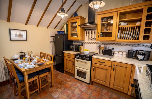 Saxmundham Cabaña | Corner Cottage - Casa rural de 4 plantas clasificada de una sola planta cerca de la costa del patrimonio