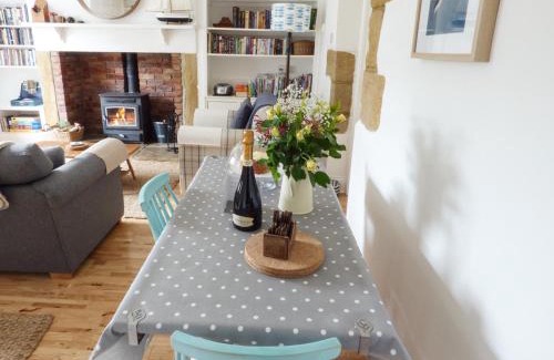 Woodhorn Casa | Corner Cottage