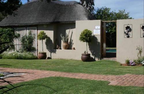 Summerstrand Casa | Corner House Accommodation