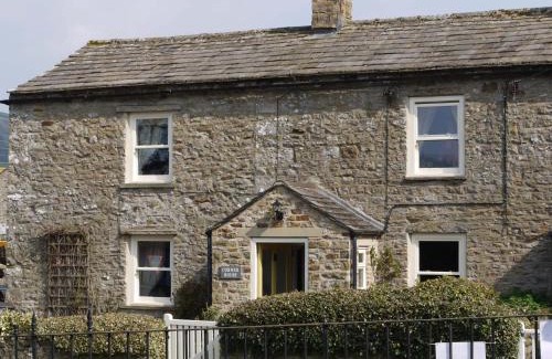 Fremington Casa | Corner House