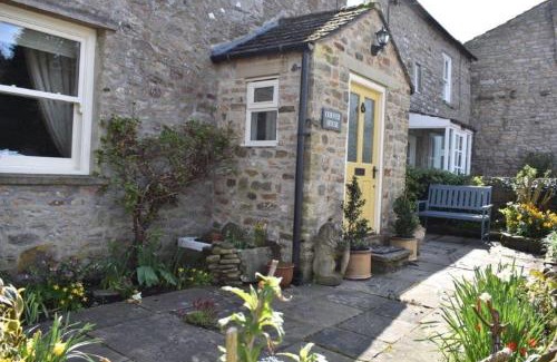 Fremington Casa | Corner House