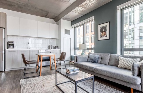 MIT Apartamento | Corner Kendall Sq 1BR w/ Office Nook, Gym near MIT by Blueground