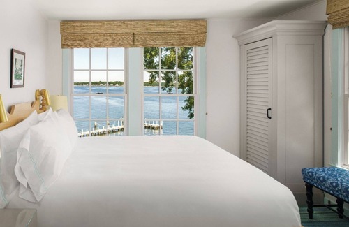 Shelter Island Heights Hotel | Waterfront Escape with Scenic Views, Spa & Outdoor Adventures