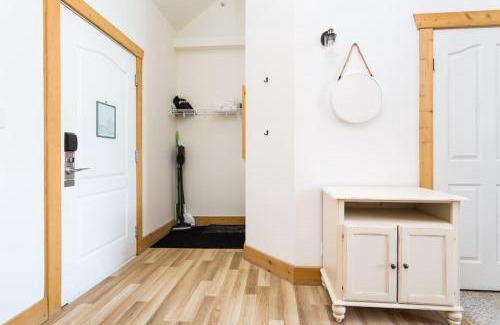 East Kootenay Apartamento | Cornerstone Lodge by StayIn