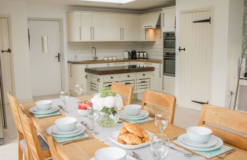 Edgmond Cabaña | CORNERWAYS, admite mascotas en Edgmond, Shropshire, Ref 979017