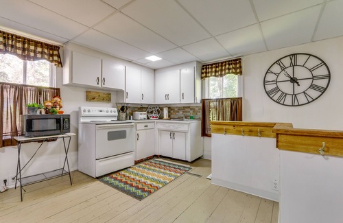 Carbon Hill Cabaña | Corning Vacation Rental w/ Private Fire Pit!