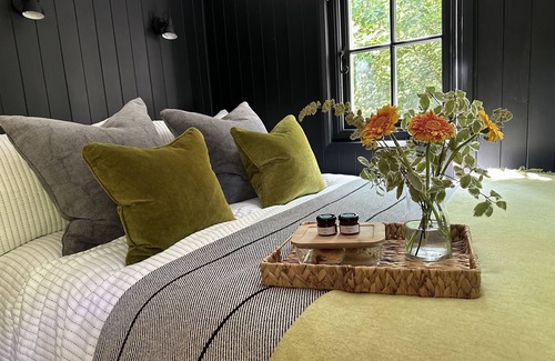 Lanivet Cabina | Cornwall Woodland Dog Friendly Shepherd's Hut