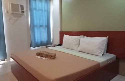 Coron Town Proper Hotel | Coron Visitors Hotel