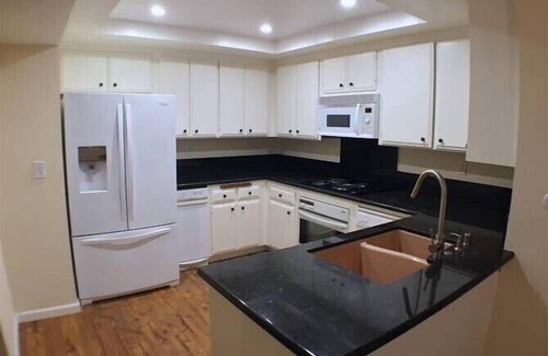 Coronado Cays Condominio | Coronado Condo en la Marina, 3 habitaciones y 2 baños