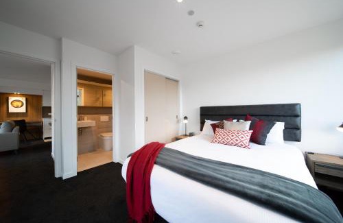 Arthur's Point Apartamento | Coronet Apartment, Complete comfort and views