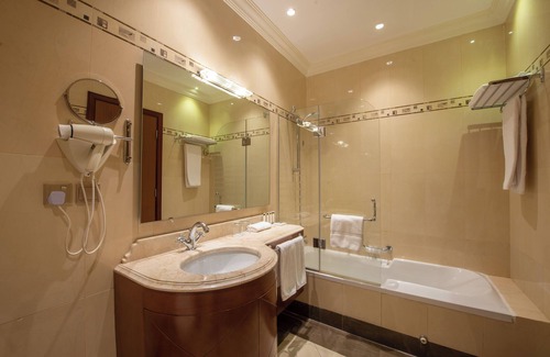 Corniche Hotel | Corp Al Khobar Corniche Hotel