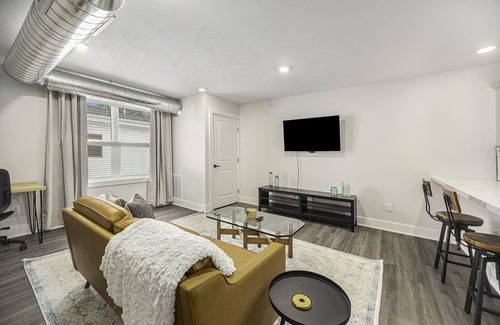 Grand Rapids Apartamento | Corporate Housing for Traveling Professionals - EXTENDED STAYS
