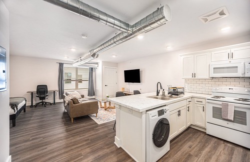 Fulton Heights Apartamento | Corporate Housing for Traveling Professionals - EXTENDED STAYS