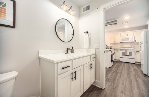 Fulton Heights Apartamento | Corporate Housing for Traveling Professionals - EXTENDED STAYS