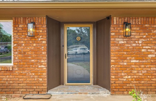 San Angelo Casa | Corporate stay. Charming 3-bedroom house in San Angelo with AC, WiFi.