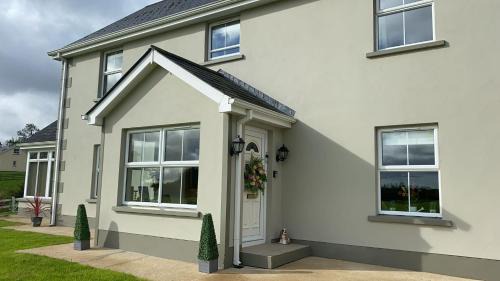 Enniskillen Casa | Corraglass House - close proximity to Cuilcagh