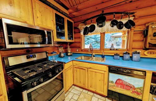 Ahsahka Cabina | Correa's Lodge