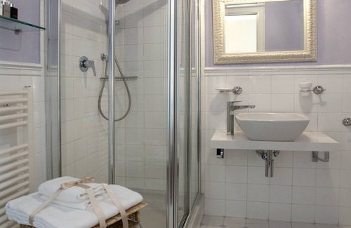 La Morra Hotel | Corte Gondina boutique hotel