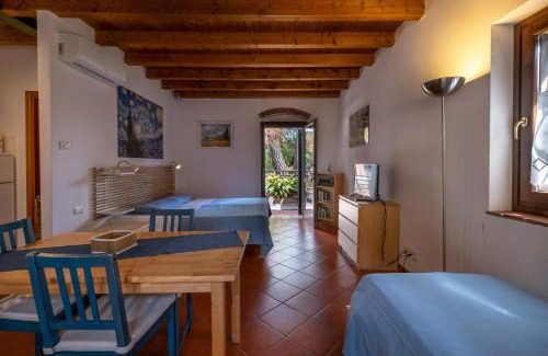 Sud-Ovest Apartamento | Corte Roveggia - Monolocale Van Gogh