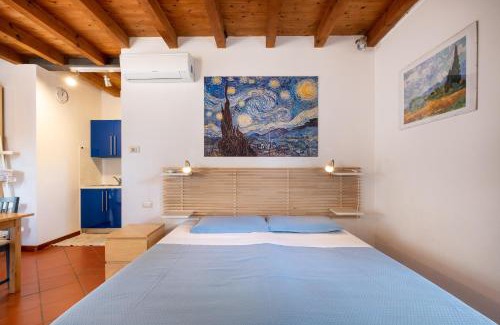 Sud-Ovest Apartamento | Corte Roveggia - Monolocale Van Gogh