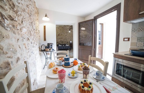 Martano Apartamento | Corte San Giorgio Boutique apt with airco, Martano, Italy