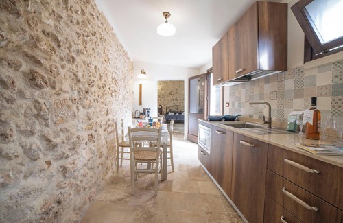 Martano Apartamento | Corte San Giorgio Boutique apt with airco, Martano, Italy