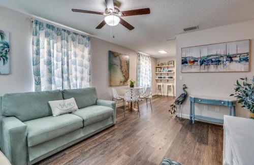 Bradenton Apartamento | Cortez Gardens Cottage 11, Renovated, Close to Beach, 3-Bed, 2 Bath 10 people