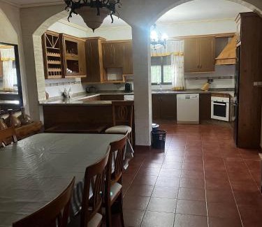 Vélez-Blanco Chalet De Esquí | Cortijo Algüit